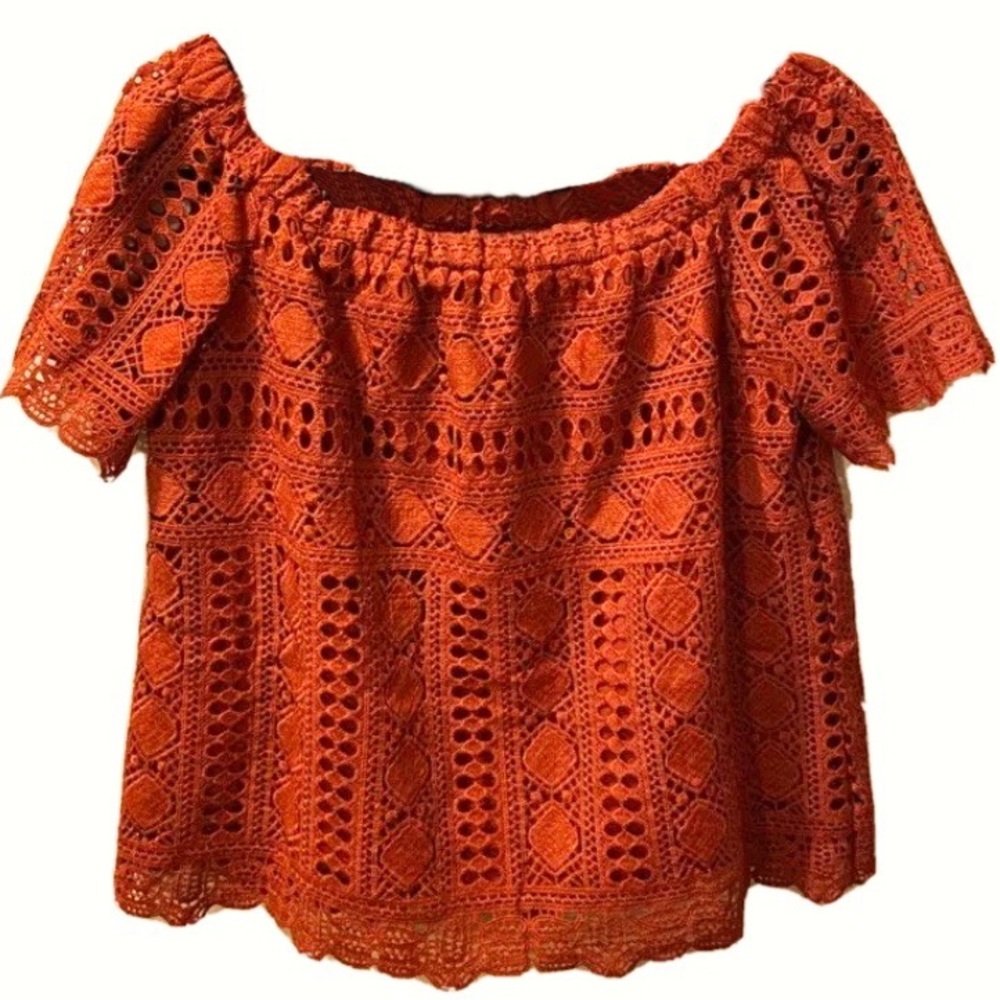 Sunday’s in Brooklyn Red Off-Shoulder Top size XS